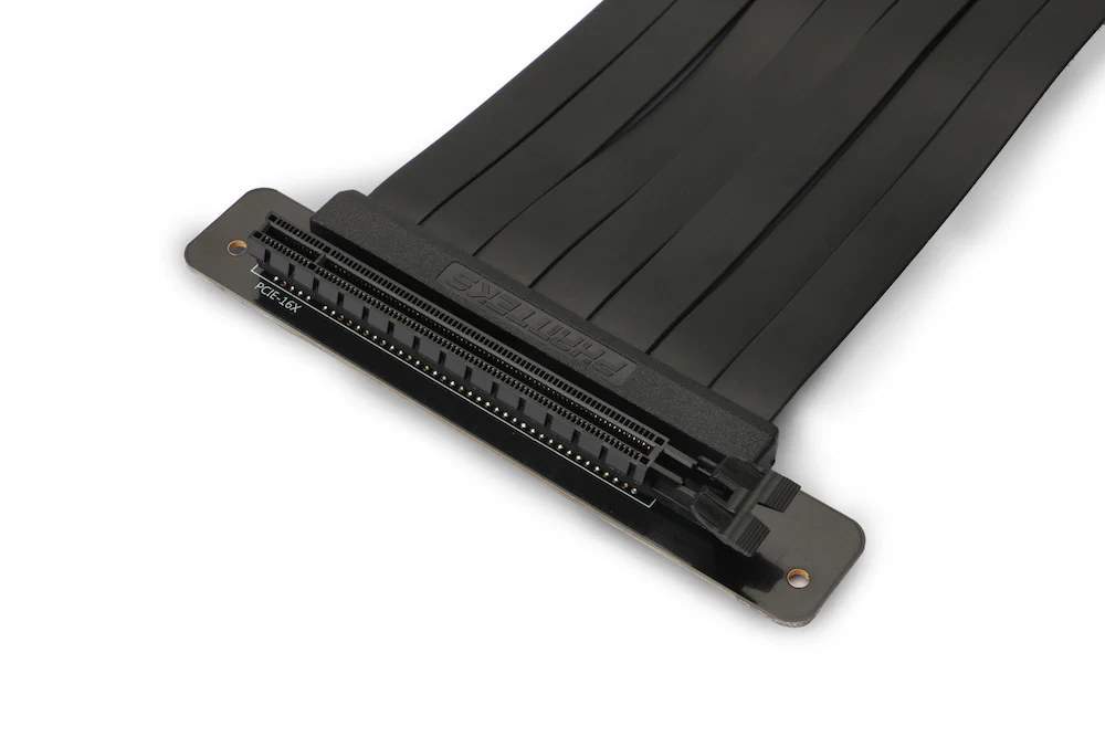 Phanteks 220 mm Premium Shielded High speed PCI-E x16 Riser Cable 90° Adapter - Image 3